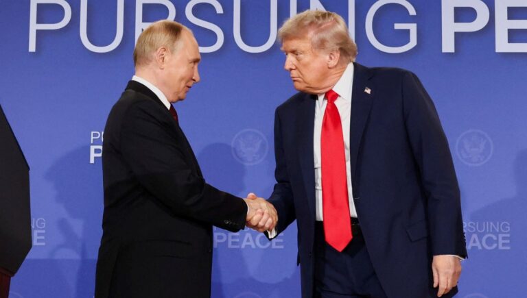 putinden-trumpa-donetsk-teklifi-taleplerimizi-hafifletiriz-I6fqhiCP.jpg