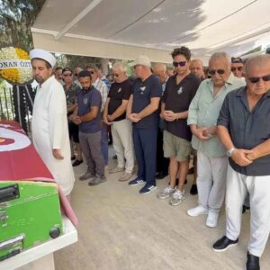 umit aktan son yolculuguna ugurlandi cyjCm4kJ