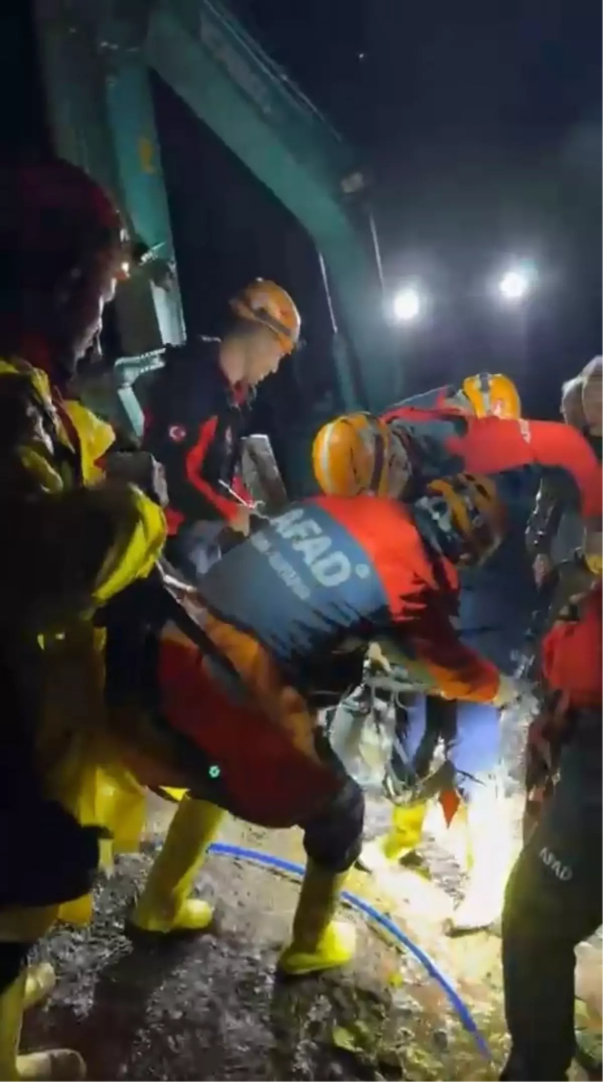 Rize’de Sağanak Sele Neden Oldu rizede saganak sele neden oldu Q1bGudjh