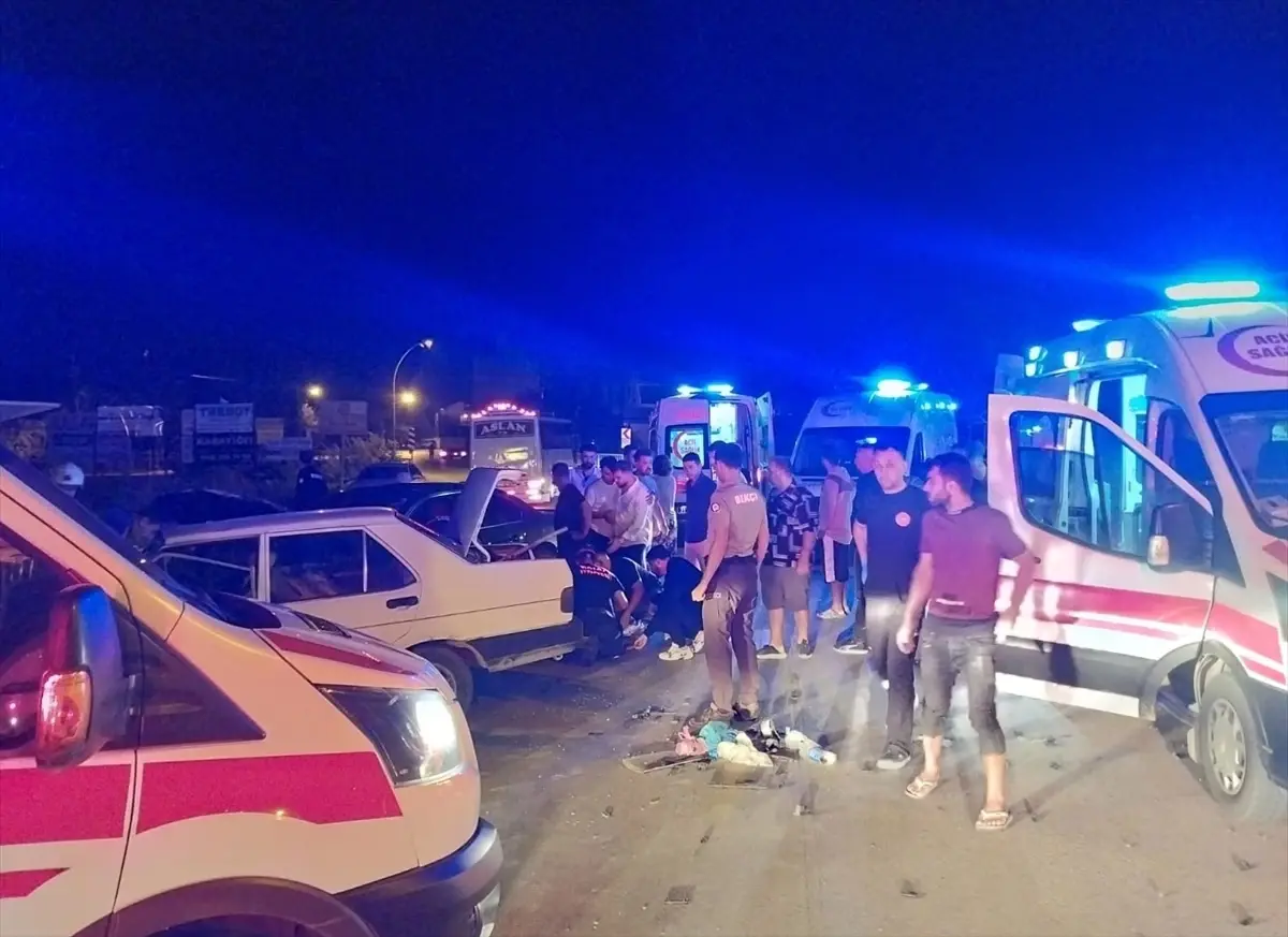 dortyolda carpisma 6 yarali FNLvXb7Z