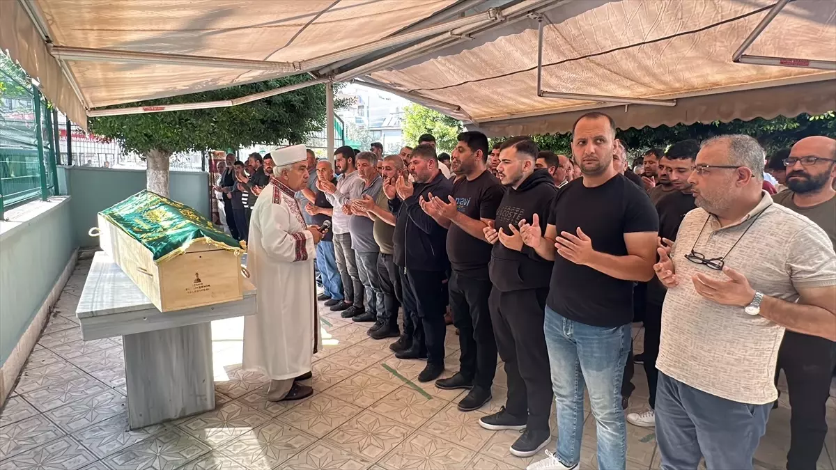 iskenderunda trajik olum iki genc topraga verildi M9cBx1bP.jpg