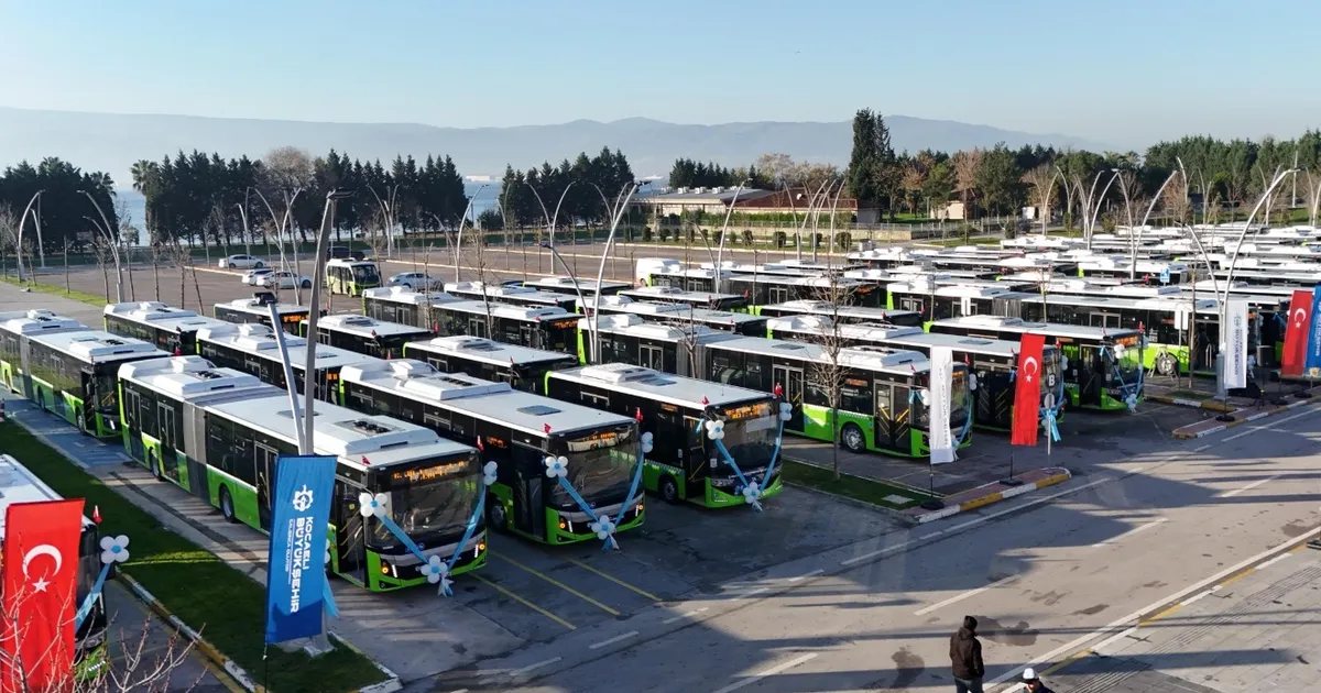 Kocaeli’nin ulaşım filosuna 68 otobüs takviye