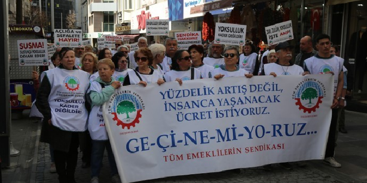 Emeklilerden Erdoğan’a: Çay simit hesabını tekrar yapsın – Politika Haber