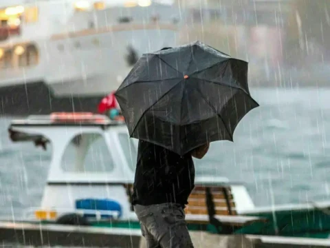 Meteoroloji tarih vererek acikladi yurdun kuzey ve bati kesimleri icin saganak uyarisi JE3r1Uqt